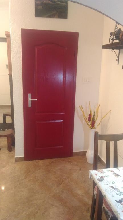 Apartment Luka Подгорица Экстерьер фото